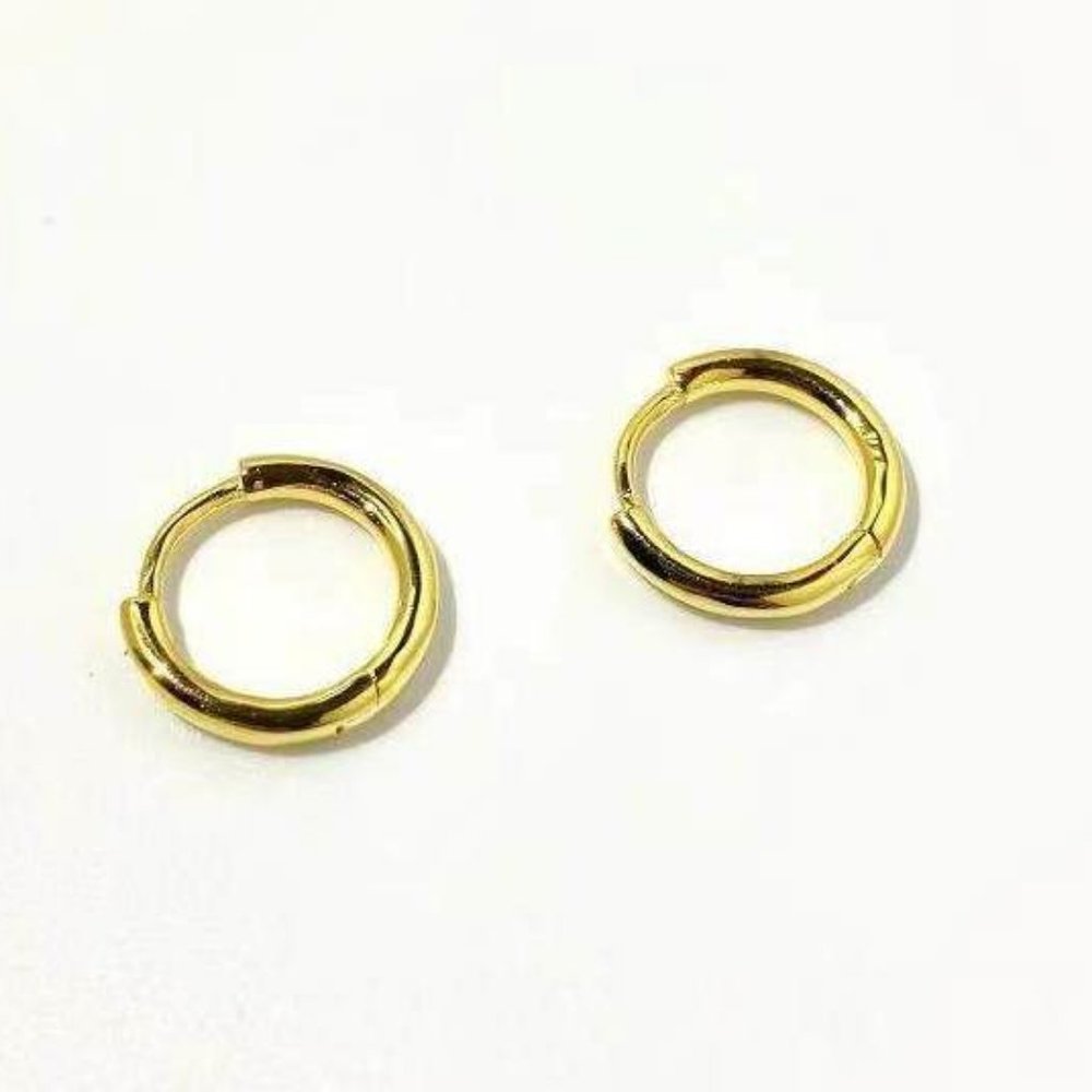 18k Gold Plated Sterling silver hoop Earrings - Picture 5 of 8